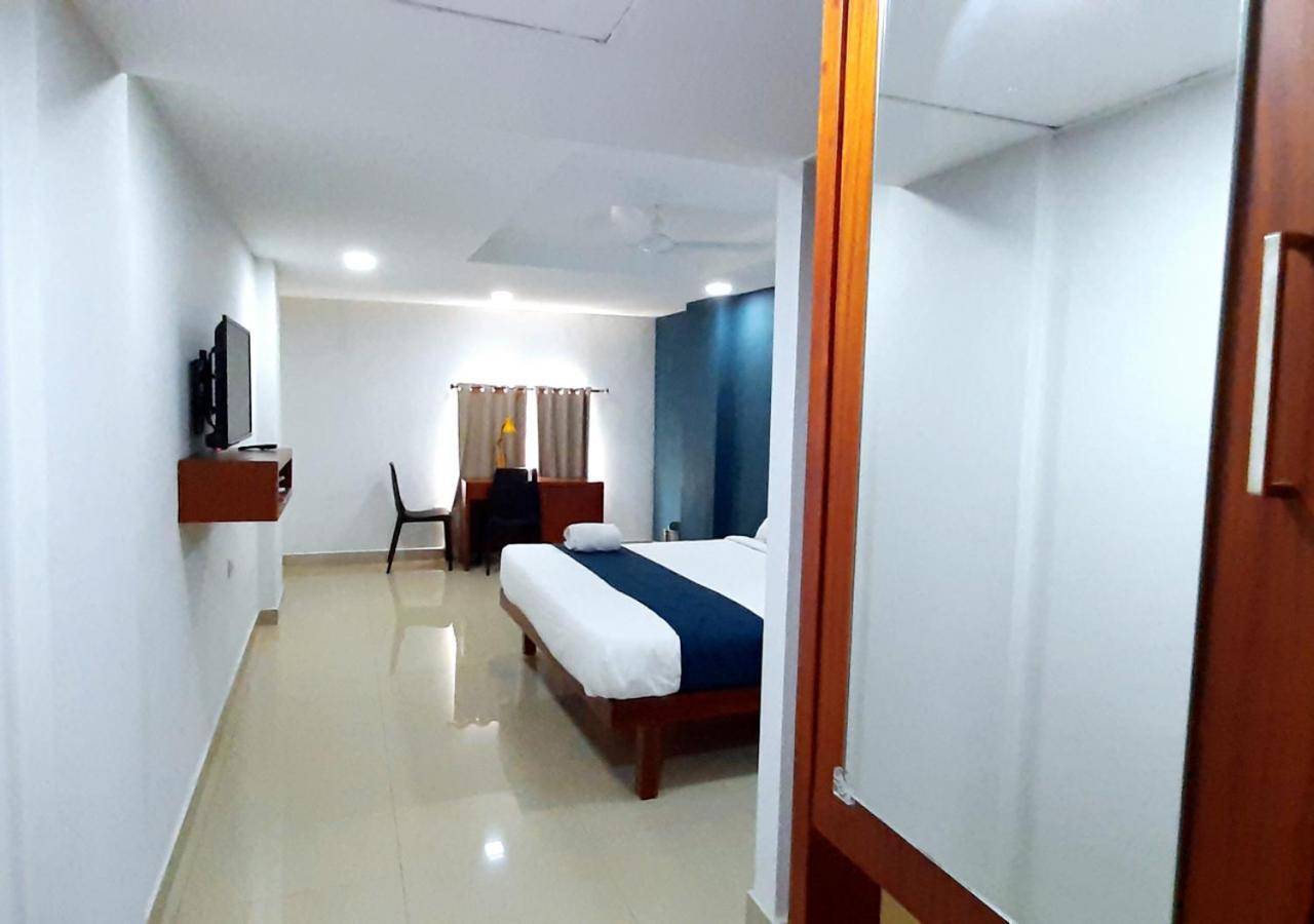 The Reach Hotel Kochi Εξωτερικό φωτογραφία