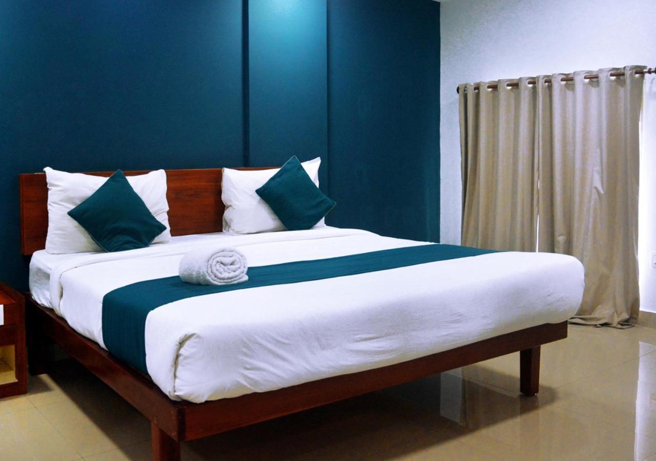 The Reach Hotel Kochi Εξωτερικό φωτογραφία