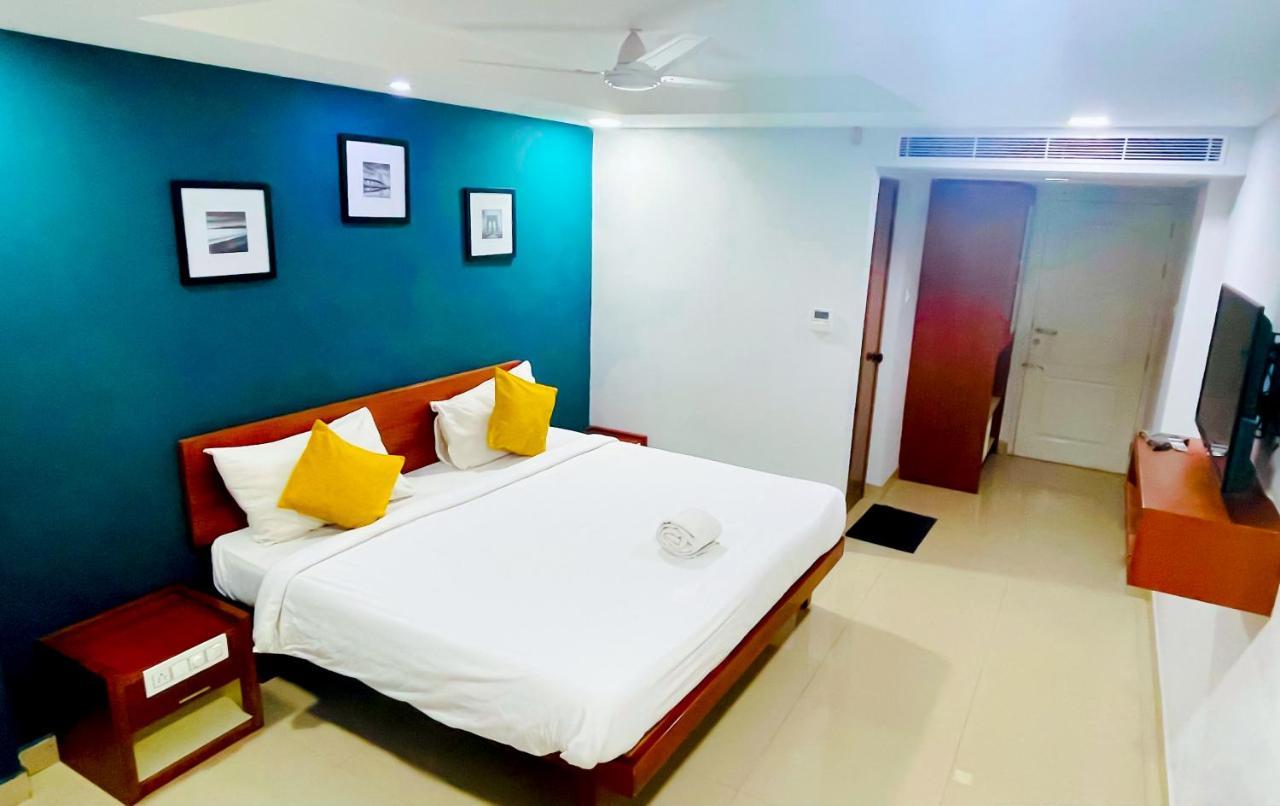 The Reach Hotel Kochi Εξωτερικό φωτογραφία