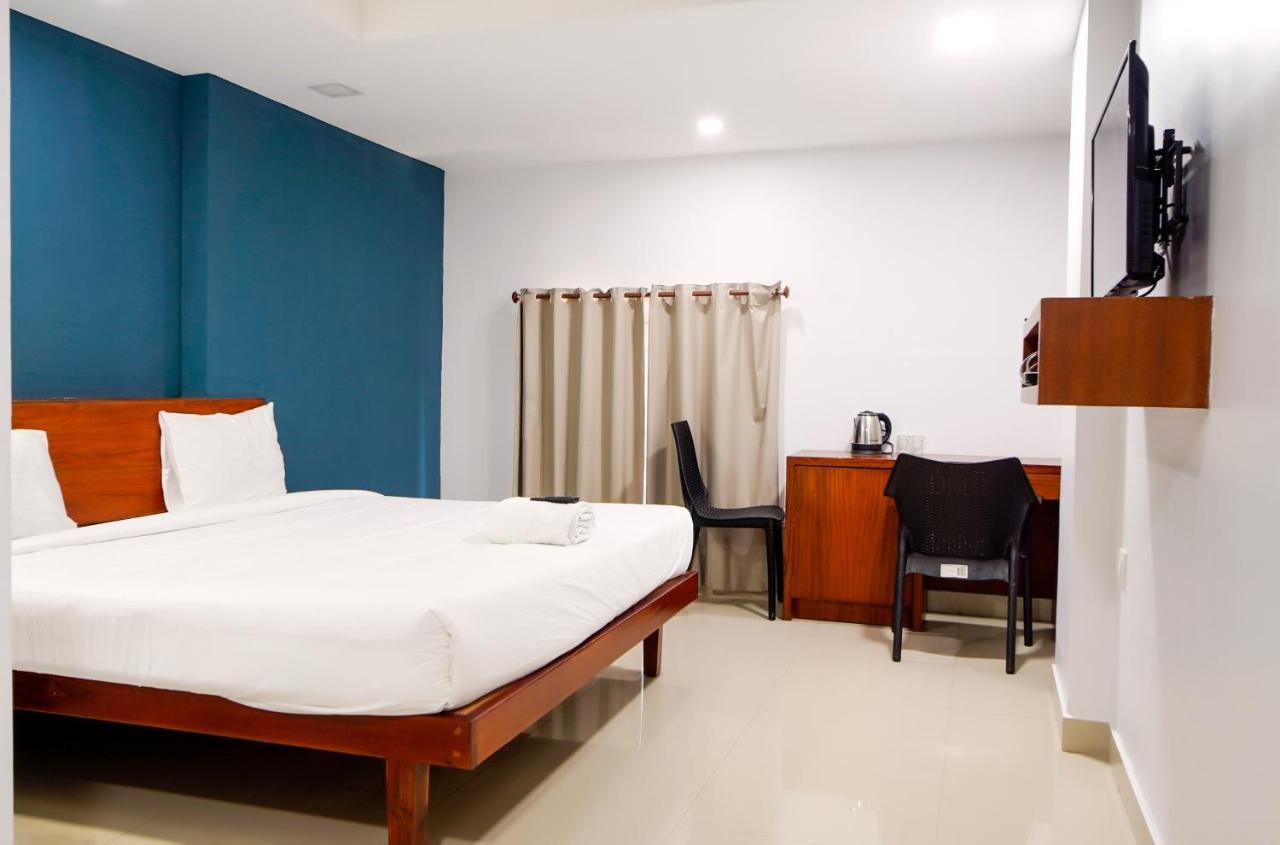 The Reach Hotel Kochi Εξωτερικό φωτογραφία